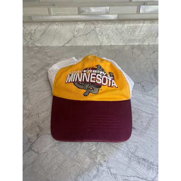 Minnesota Gophers Snapback Trucker Hat - Picture 2 of 8